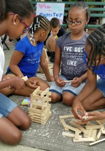 Keva girls build